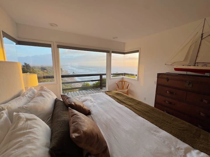 Hlavný apartmán s rozsiahlym výhľadom na oceán