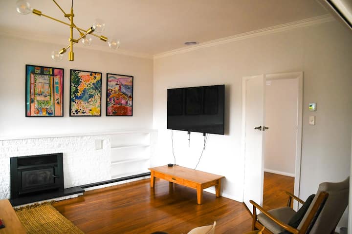 Oxford Retreat (2 Min Walk To Square) - Martinborough