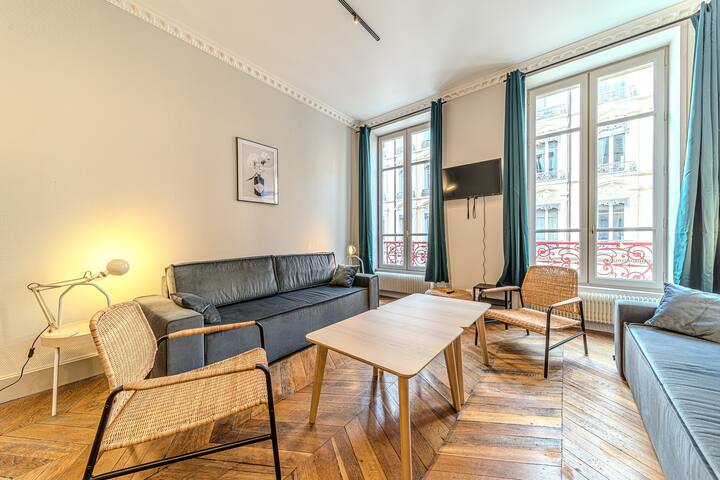 Elegant apartment with character 2 bedrooms