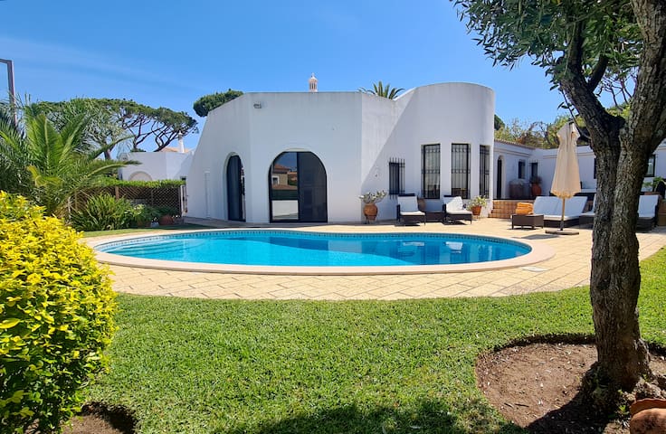 Rentals in Algarve managed Airbnb listing 2