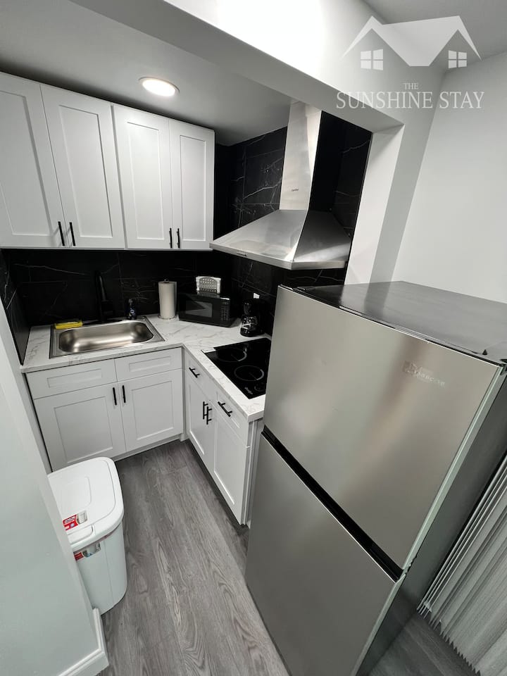 D732- Cozy Studio In North Lakeland - Lakeland, FL