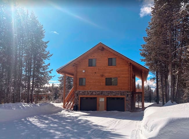 Ponds Lodge managed Airbnb listing 1