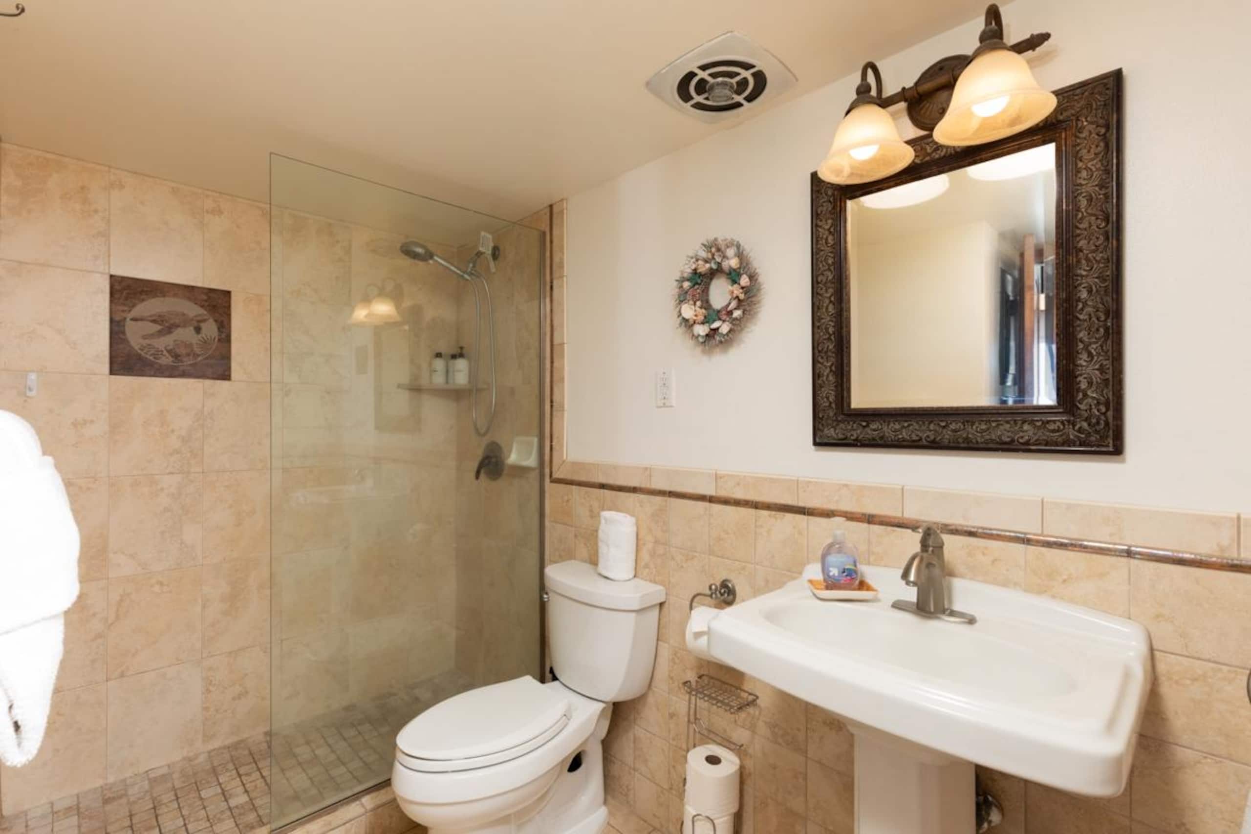 Condo in Kailua-Kona · ★4.86 · 2 bedrooms · 3 beds · 2 private baths - Image 25