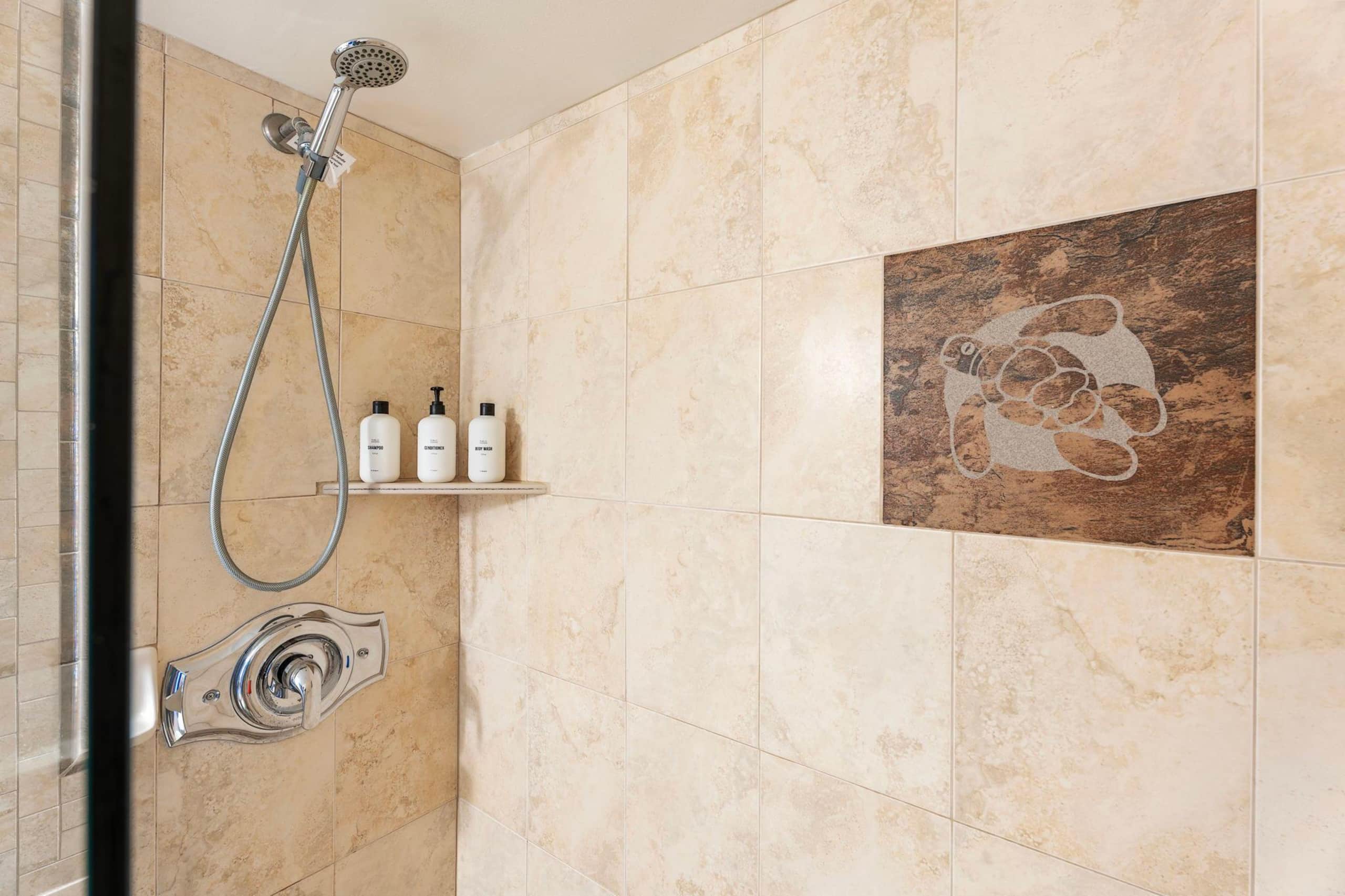 Condo in Kailua-Kona · ★4.86 · 2 bedrooms · 3 beds · 2 private baths - Image 34