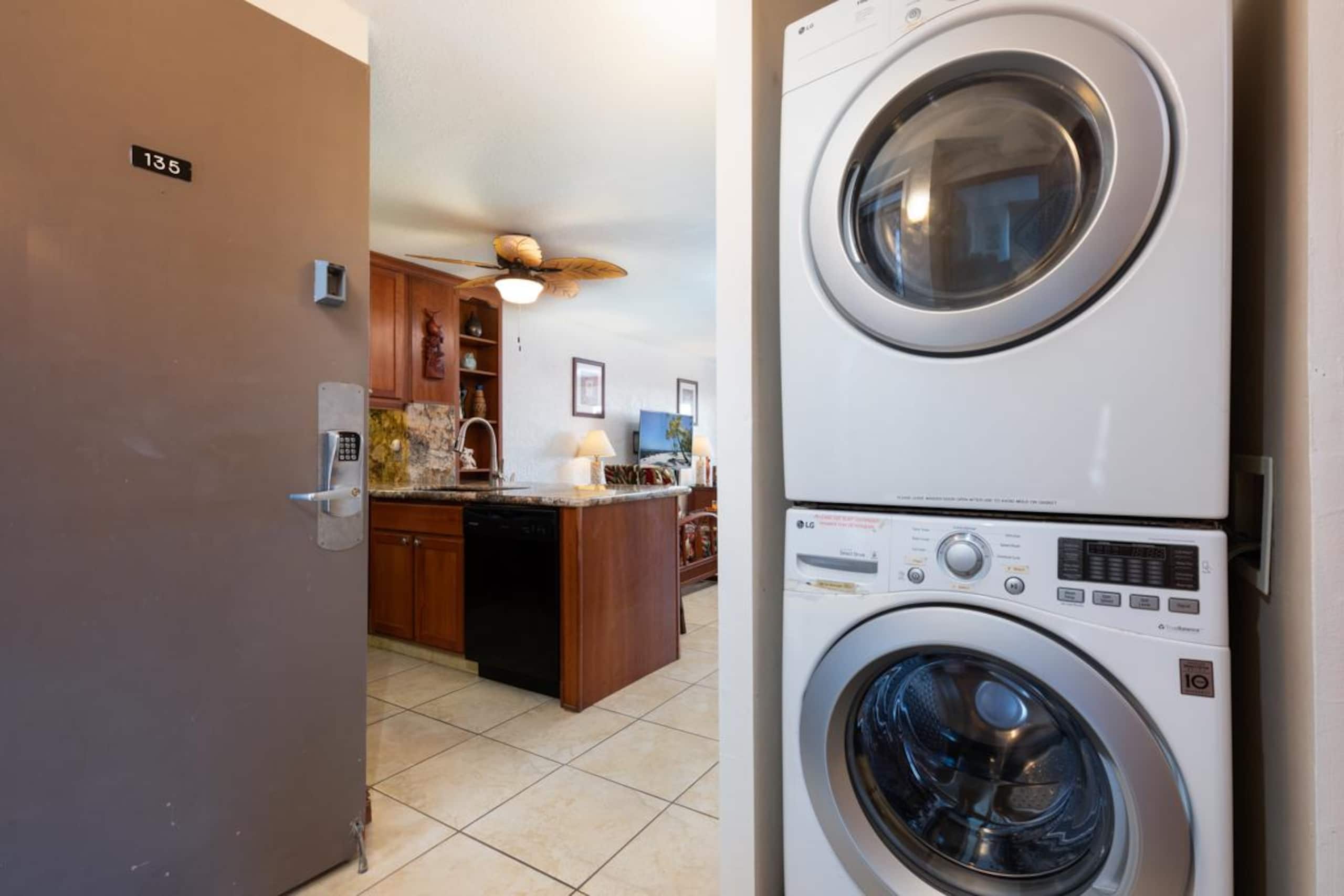Condo in Kailua-Kona · ★4.86 · 2 bedrooms · 3 beds · 2 private baths - Image 37