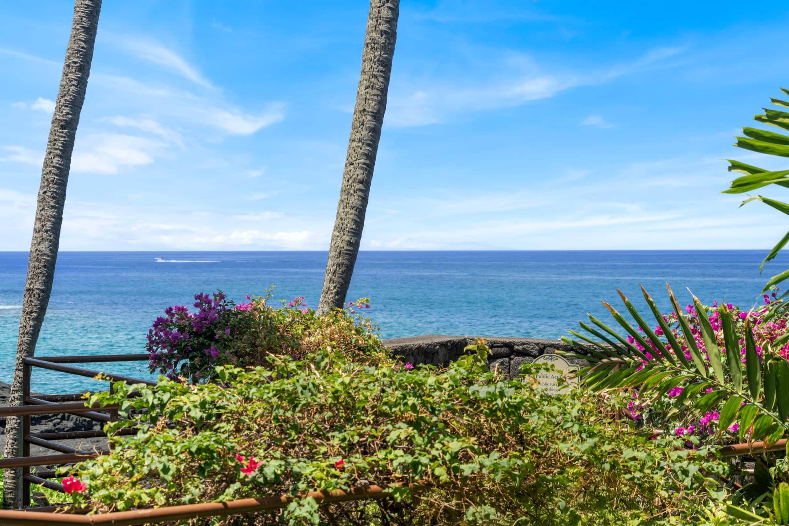 Condo in Kailua-Kona · ★4.86 · 2 bedrooms · 3 beds · 2 private baths - Image 53
