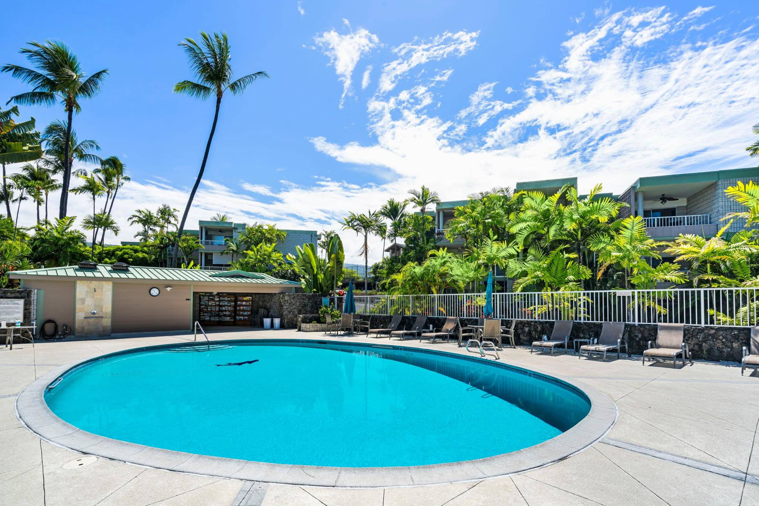 Condo in Kailua-Kona · ★4.86 · 2 bedrooms · 3 beds · 2 private baths - Image 62