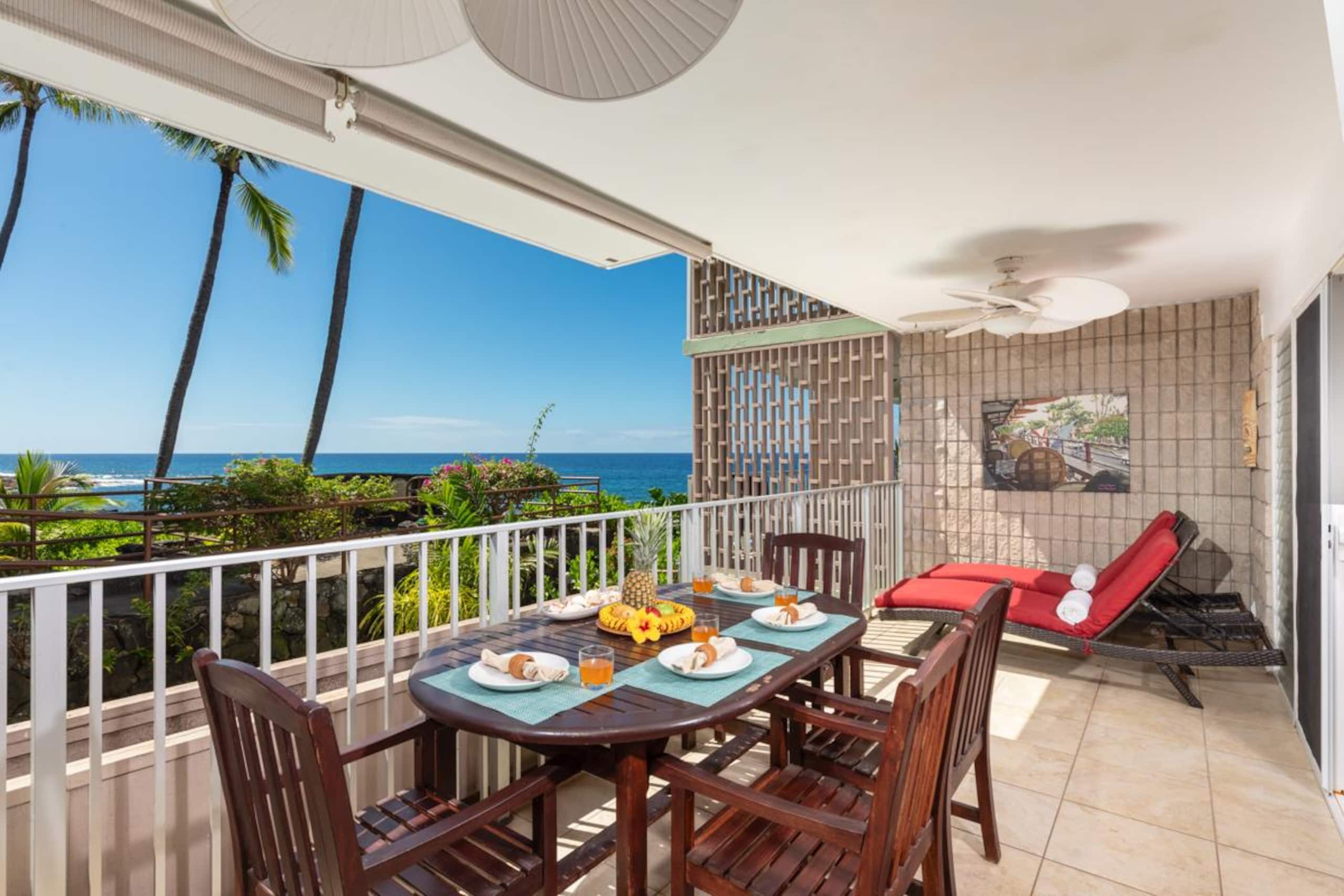 Condo in Kailua-Kona · ★4.86 · 2 bedrooms · 3 beds · 2 private baths - Image 4