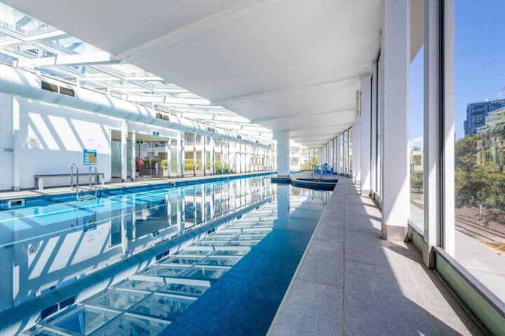 Views for Days – Luxe 4BR Stay with Pool & Hot Tub gallery image 4