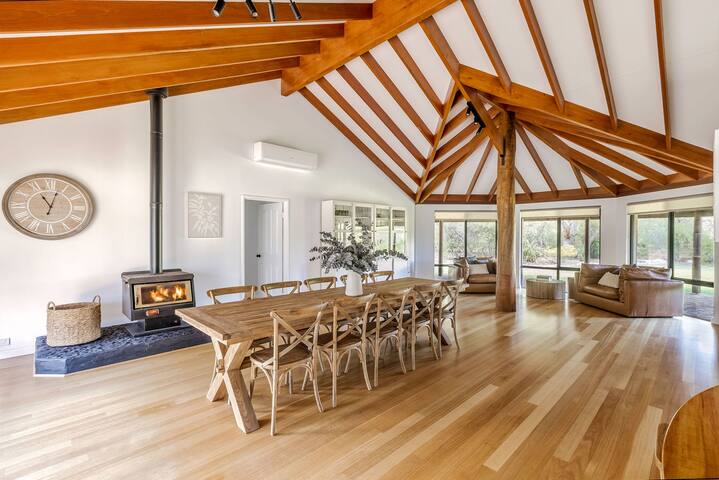 Ocean and Earth Plus Studio gallery image 4