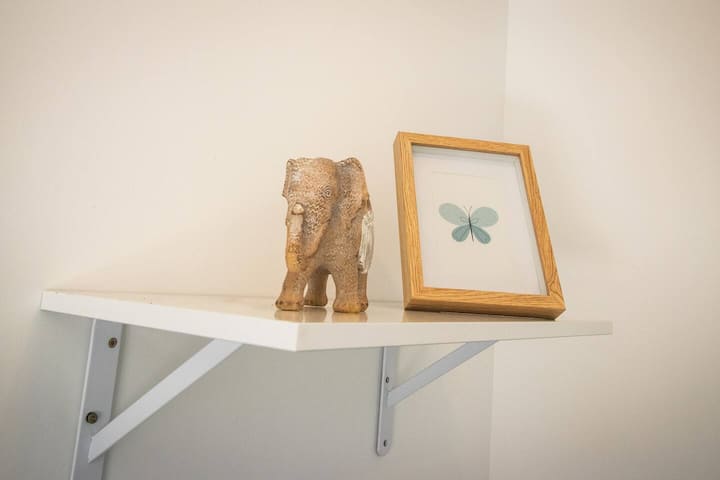 51833125 e296 4960 8b7d f43de5e46364