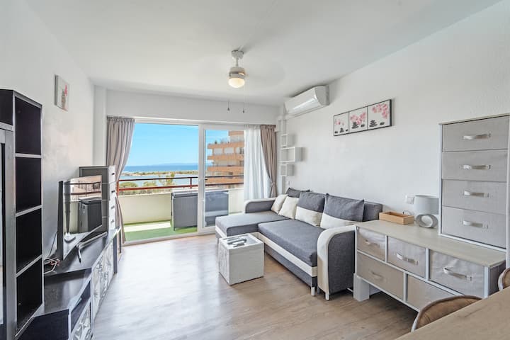 Pool + Balcony | Family Studio (2+2 Kids) | A/c - Roses