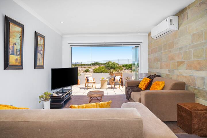 Big Bay Beach Club G6 gallery image 3