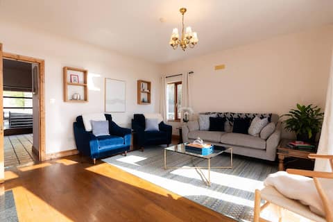 An Teach Ban - Dingle