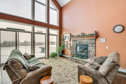 ‘The Gathering Place’: Rushville Home w/ Hot Tub