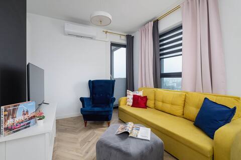 Popular Airbnb listing: Mogilska 120B | Family Apartment | Parking in Prądnik Czerwony