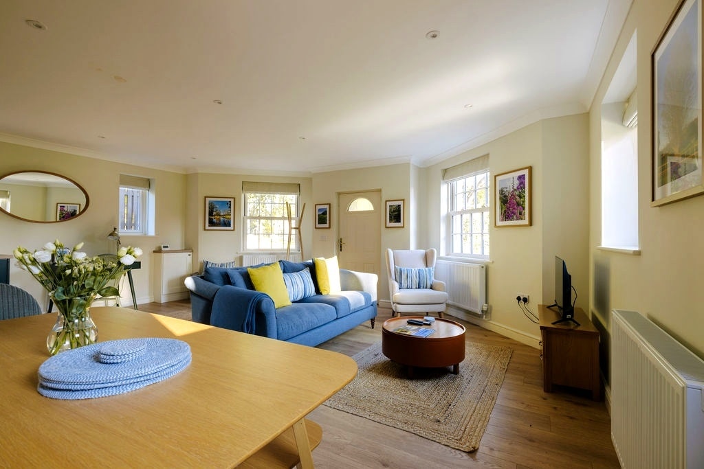 Wychwood Lodge