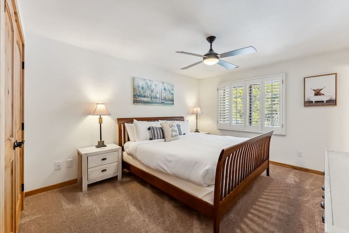 Habitación 2: cama king, tercer piso