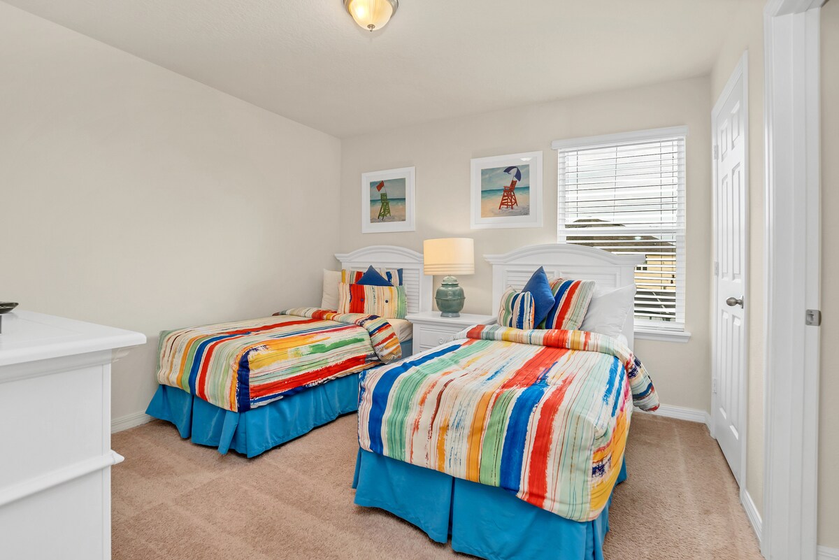 1210YorkshireCt,WestHaven_38