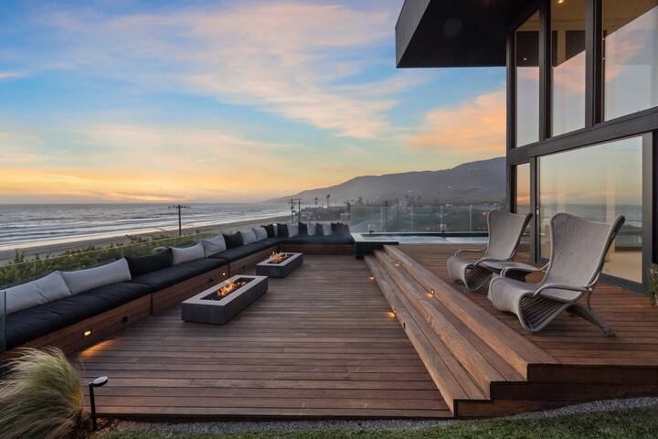Surfside Malibu by Stay Awhile Villas gallery image 3