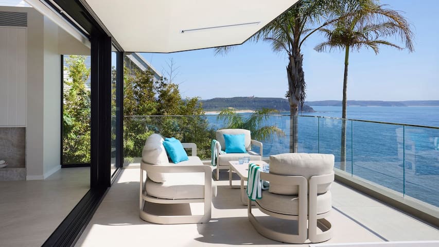 Pelagos by Contemporary Hotels