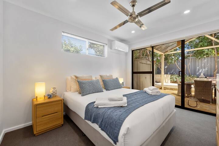 Spacious Family Getaway in West Leederville gallery image 5