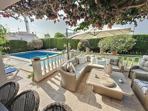 Tranquil Villa Jones