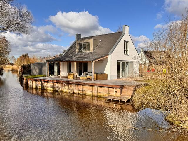 Recreatiepark De Wielen managed Airbnb listing 3