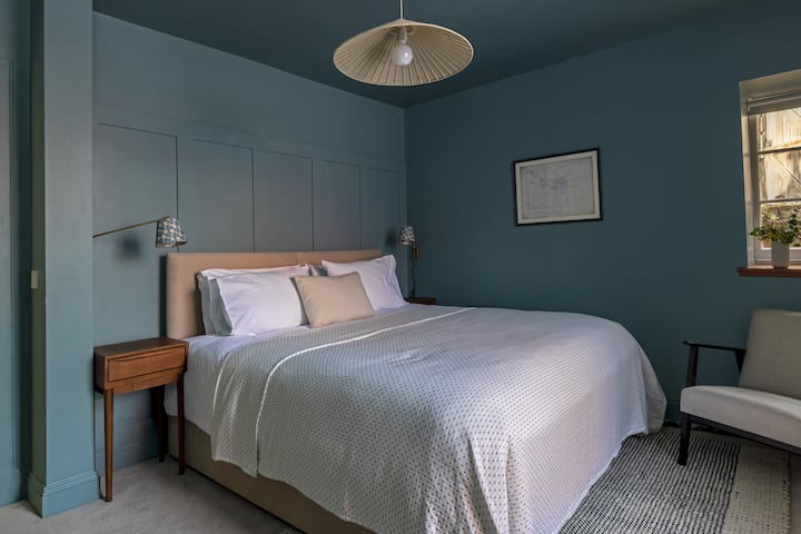 Este dormitorio está en el primer piso