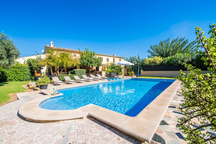 Can Verga Ideal Property Mallorca Villas For Rent In Pollen a can-verga-ideal-property-mallorca-villas-for-rent-in-pollen-a