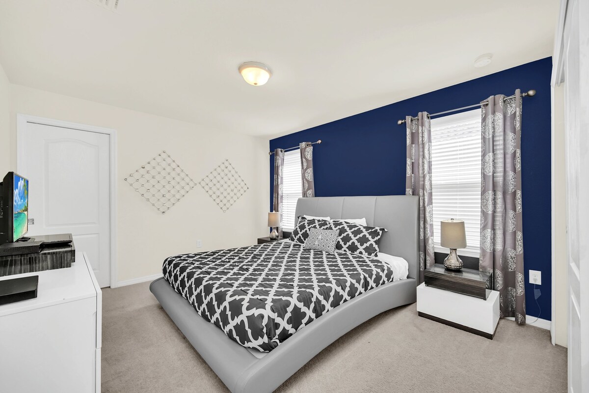 30-web-or-mls-8887-menton-loop