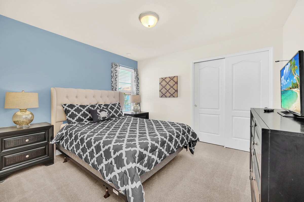 47-web-or-mls-8887-menton-loop