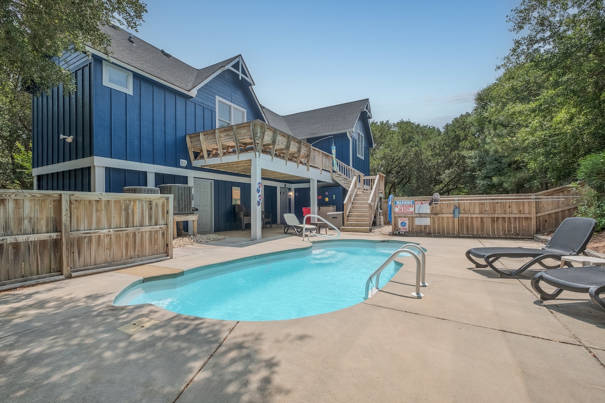 Private Pool + Hot Tub Near the Beach