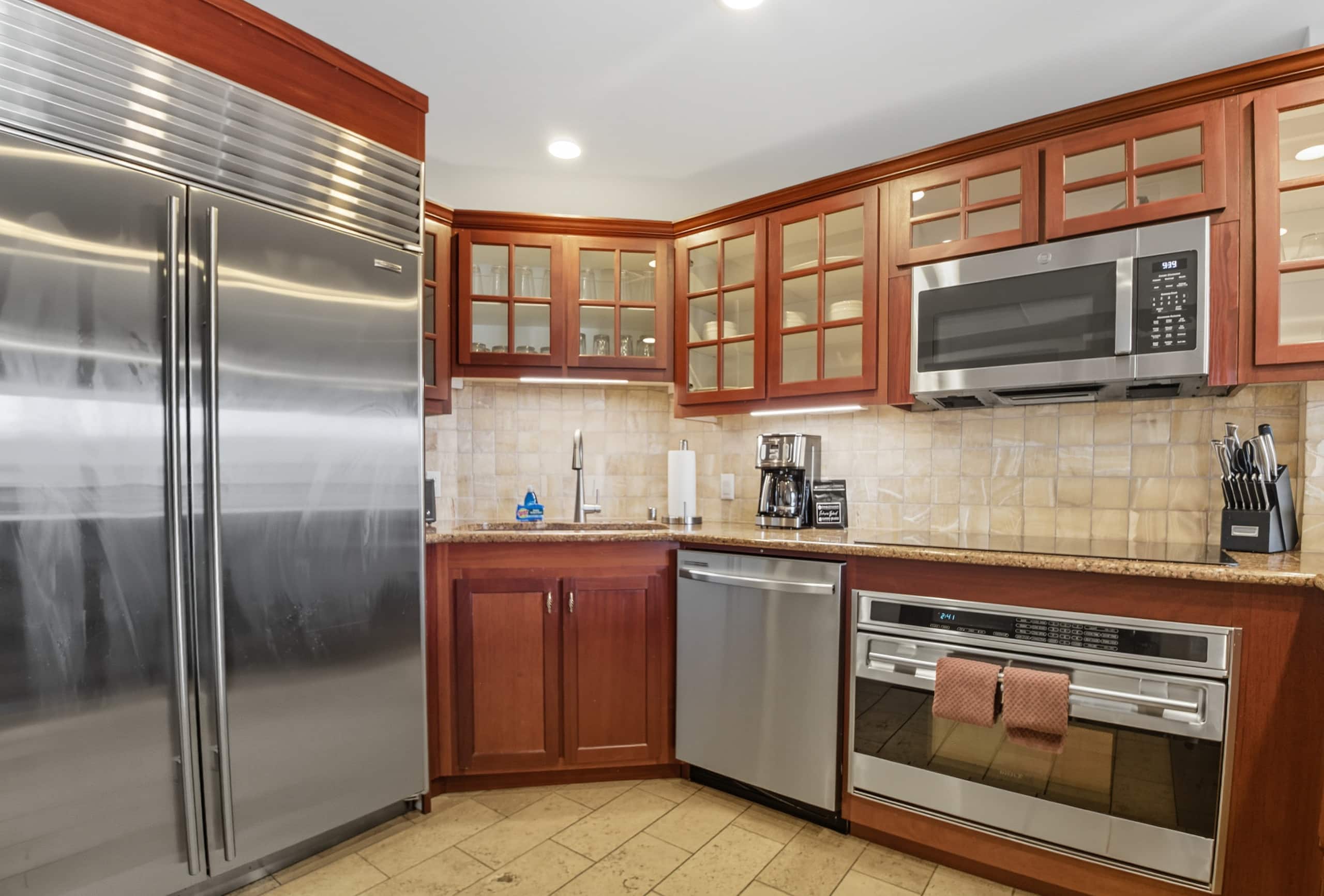 Condo in Kapaa · ★4.67 · 2 bedrooms · 3 beds · 2.5 baths - Image 10