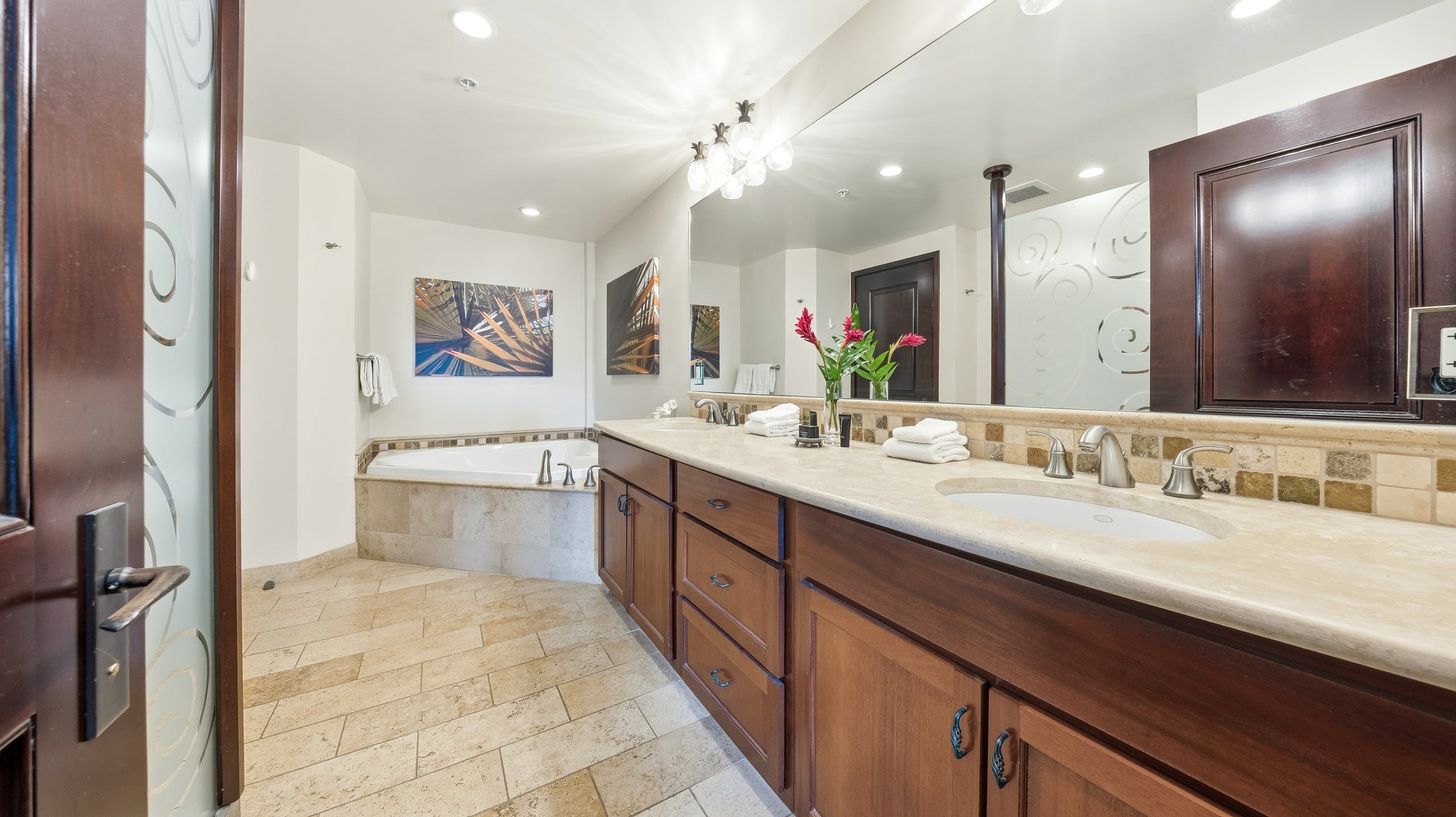 Condo in Kapaa · ★4.91 · 2 bedrooms · 3 beds · 3 baths - Image 18