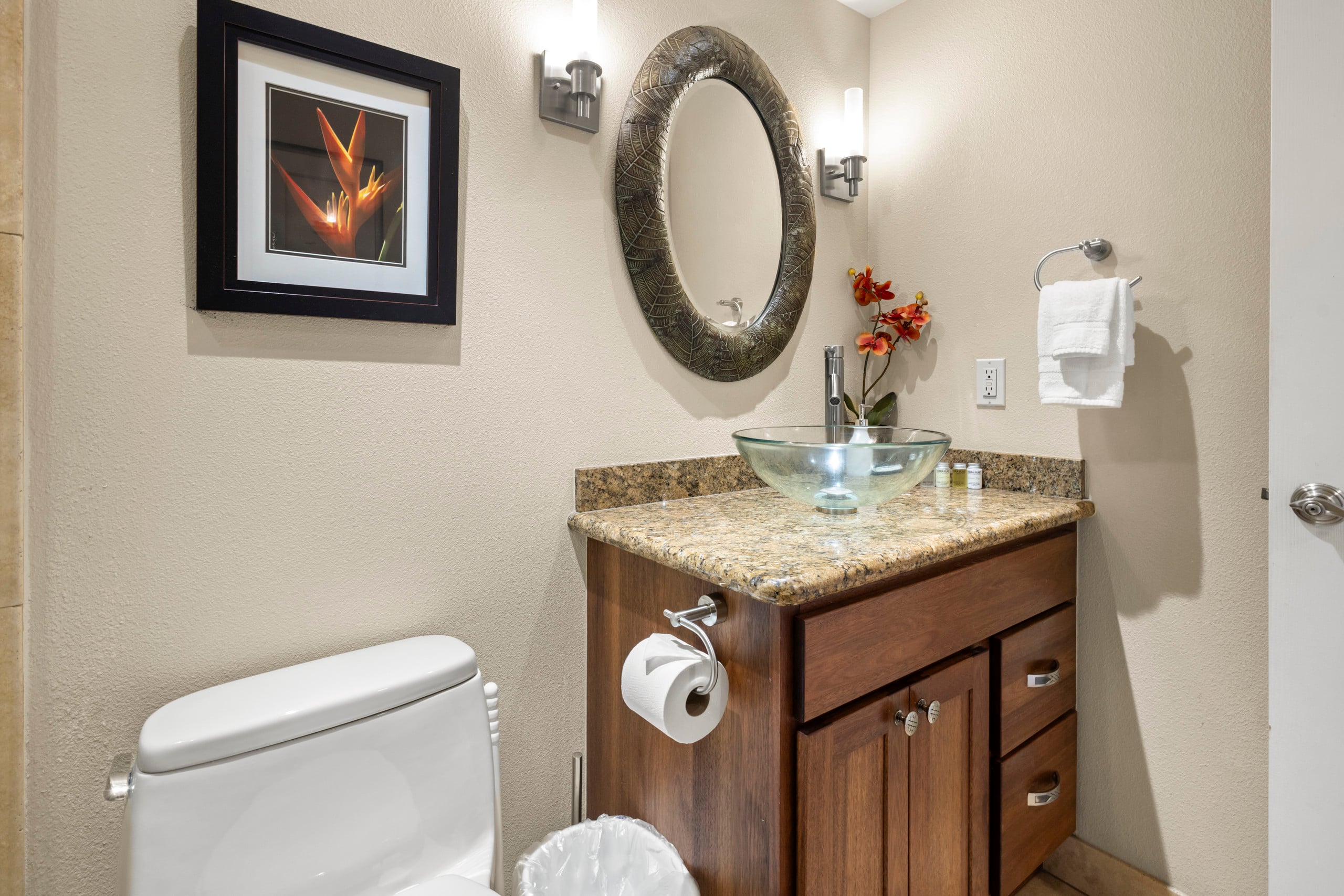 Condo in Kihei · ★4.88 · 2 bedrooms · 3 beds · 2 shared baths - Image 5