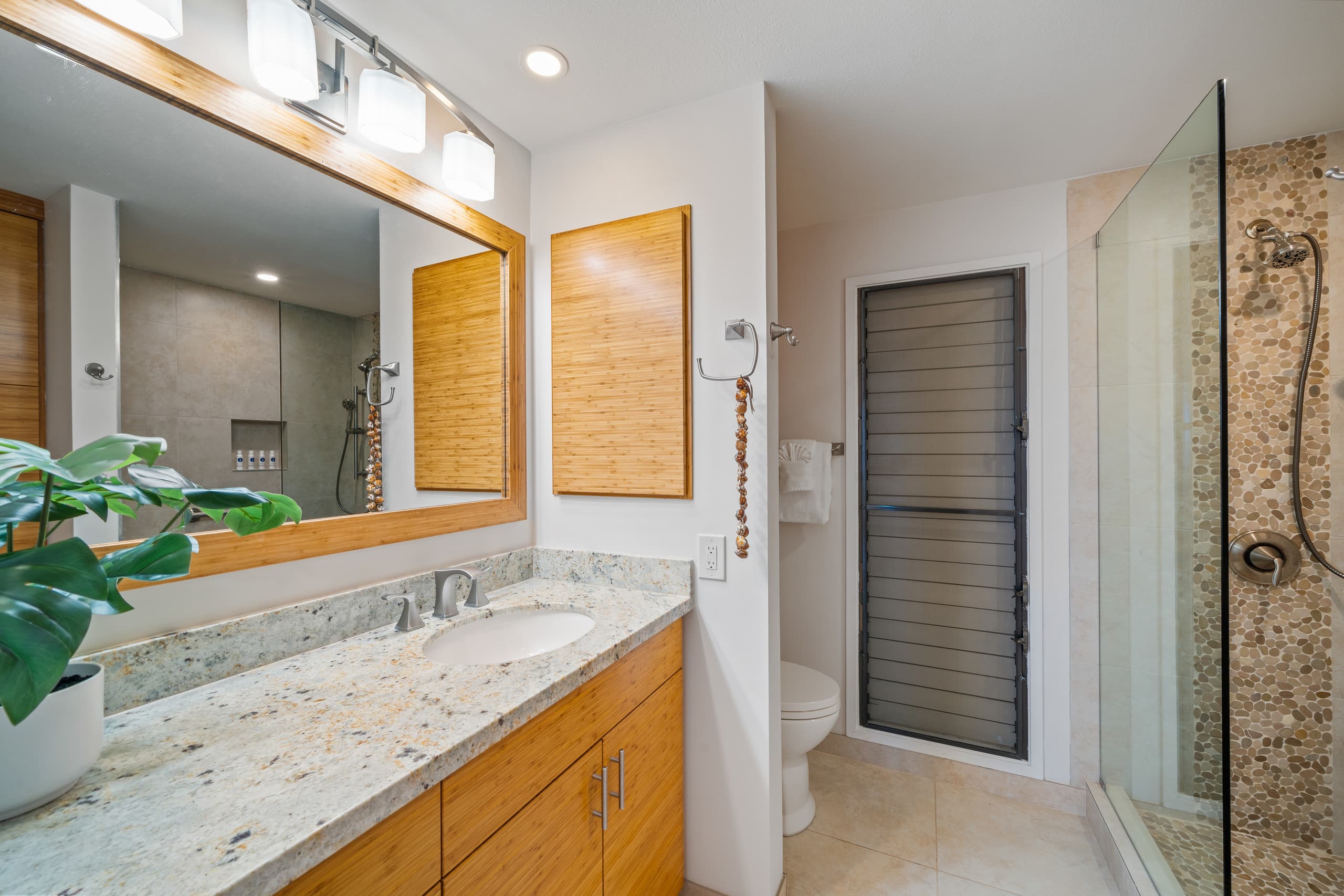Condo in Kihei · ★5.0 · 2 bedrooms · 4 beds · 2 baths - Image 25