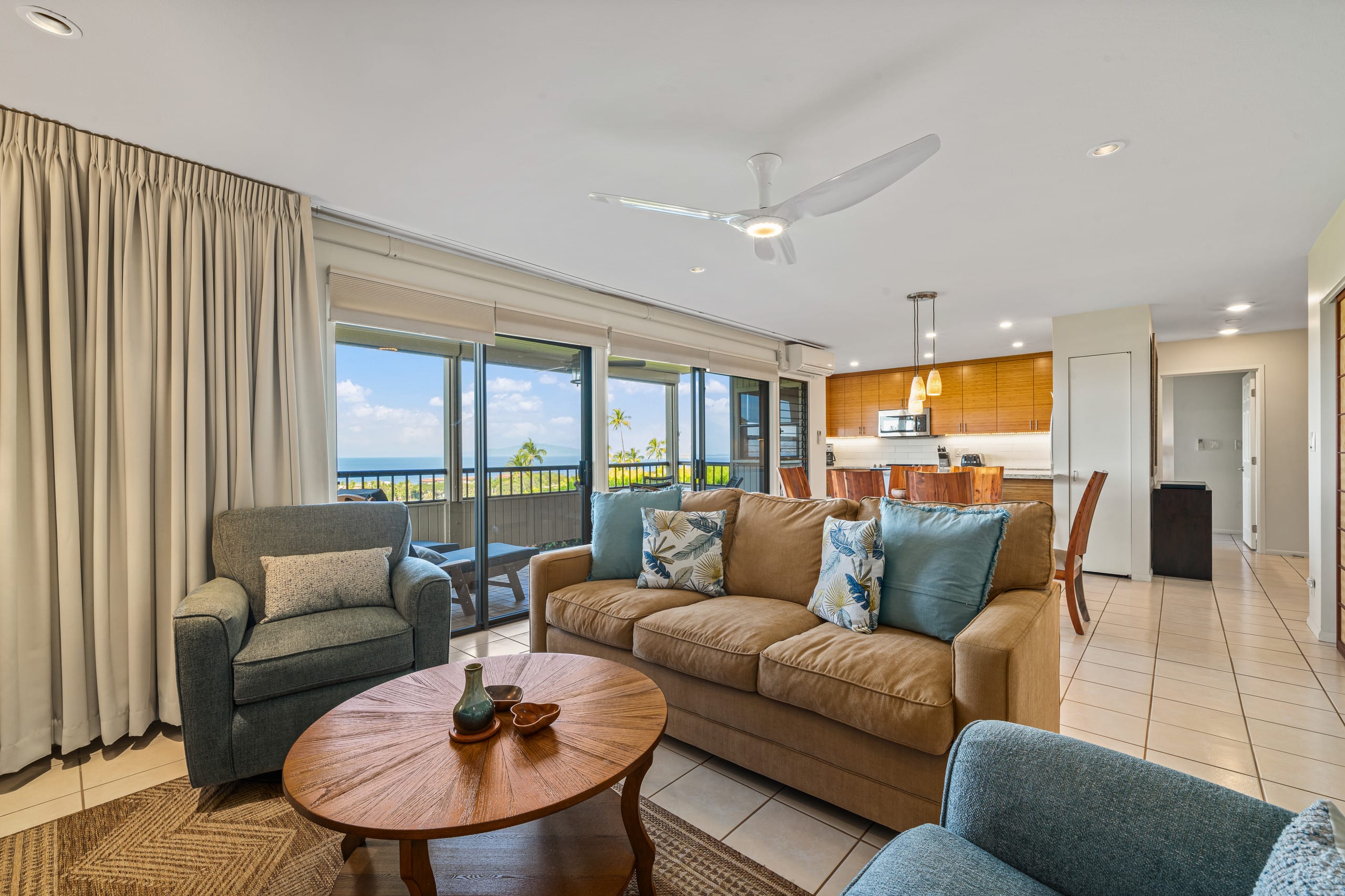Condo in Kihei · ★5.0 · 2 bedrooms · 4 beds · 2 baths - Image 3