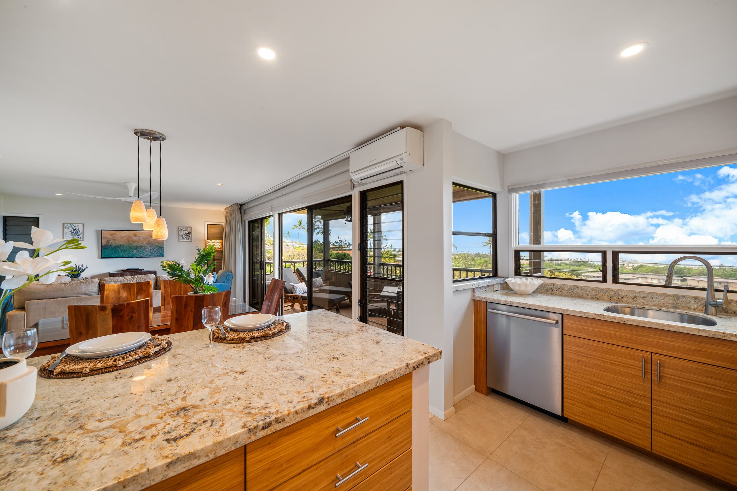 Condo in Kihei · ★5.0 · 2 bedrooms · 4 beds · 2 baths - Image 7