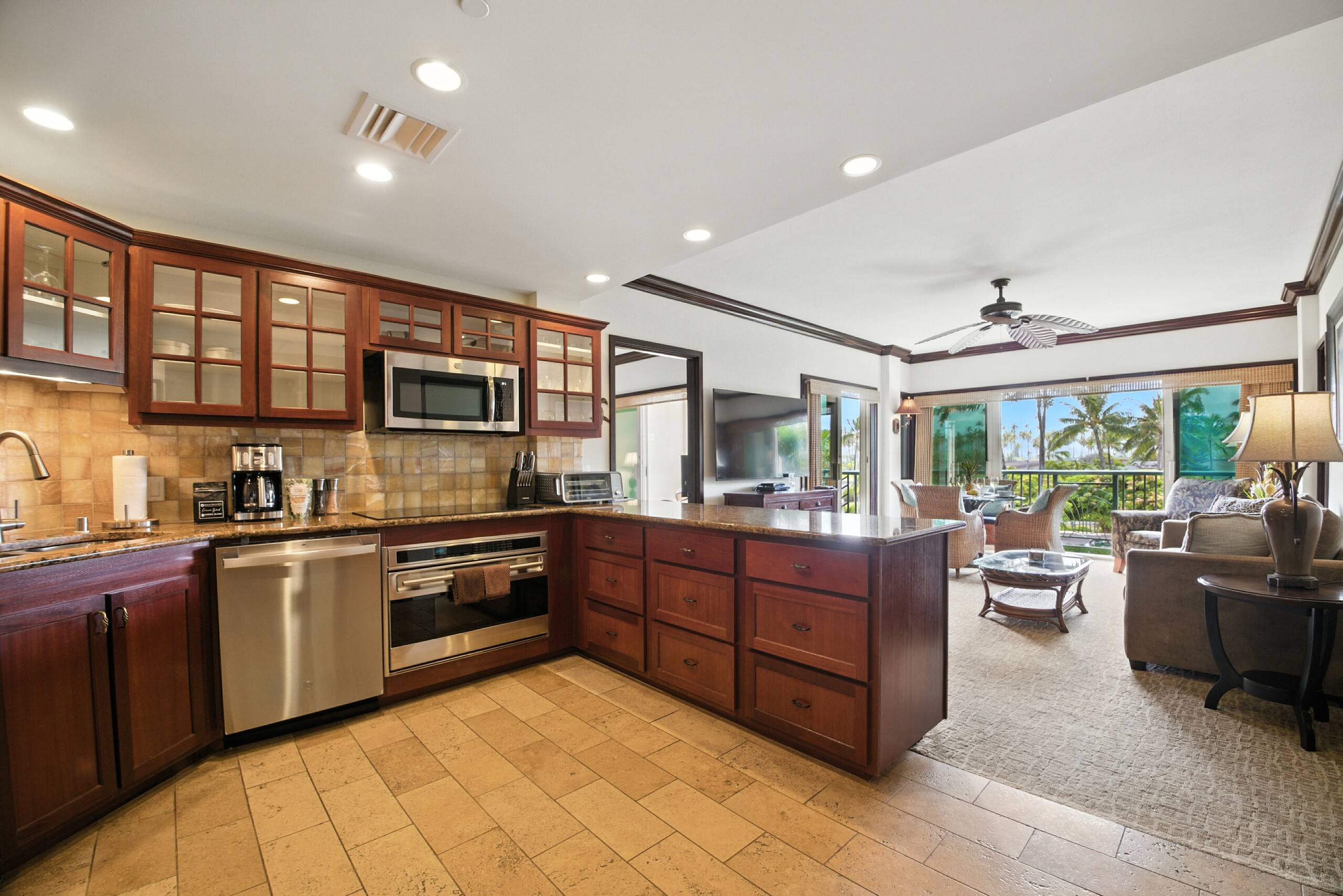 F303 - Steps to Beach, Pool, Shops & More w/ AC - Photo 9