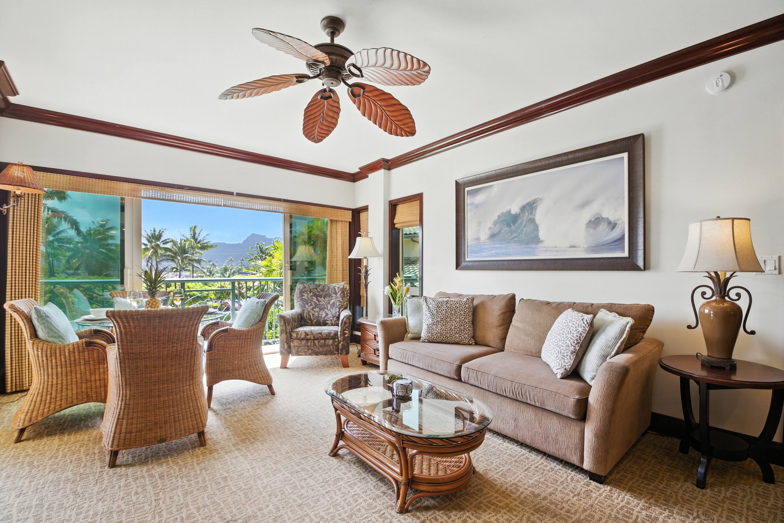 F303 - Steps to Beach, Pool, Shops & More w/ AC - Photo 4