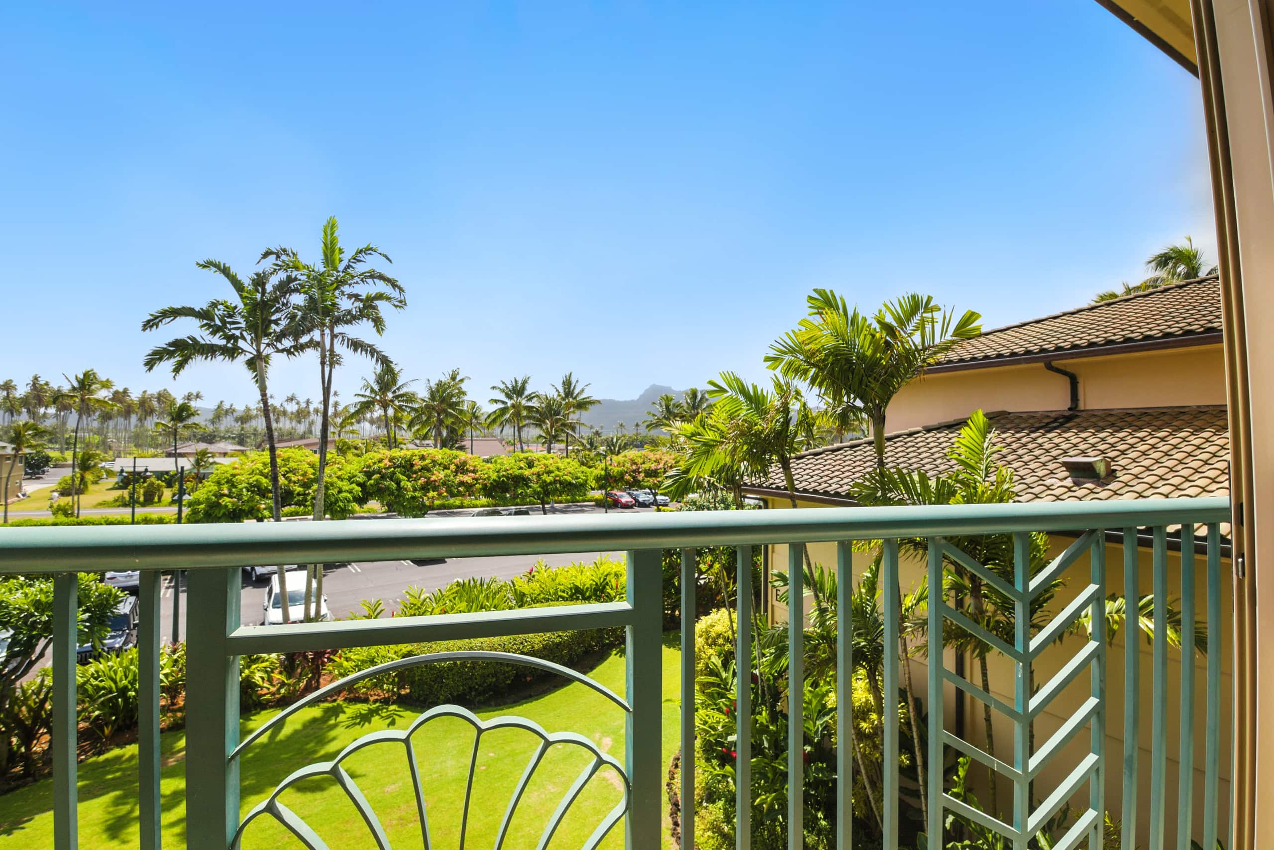 F303 - Steps to Beach, Pool, Shops & More w/ AC - Photo 38