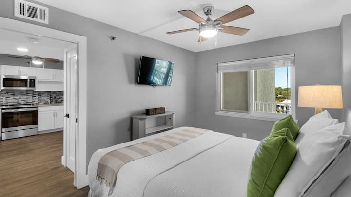 Спалня за гости на BeachCrest 603