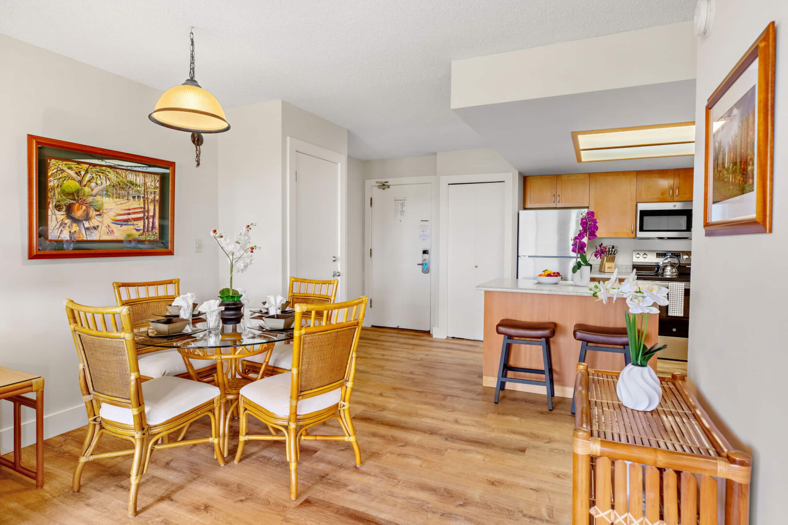 Condo in Kihei · ★4.81 · 1 bedroom · 2 beds · 1 private bath - Image 8
