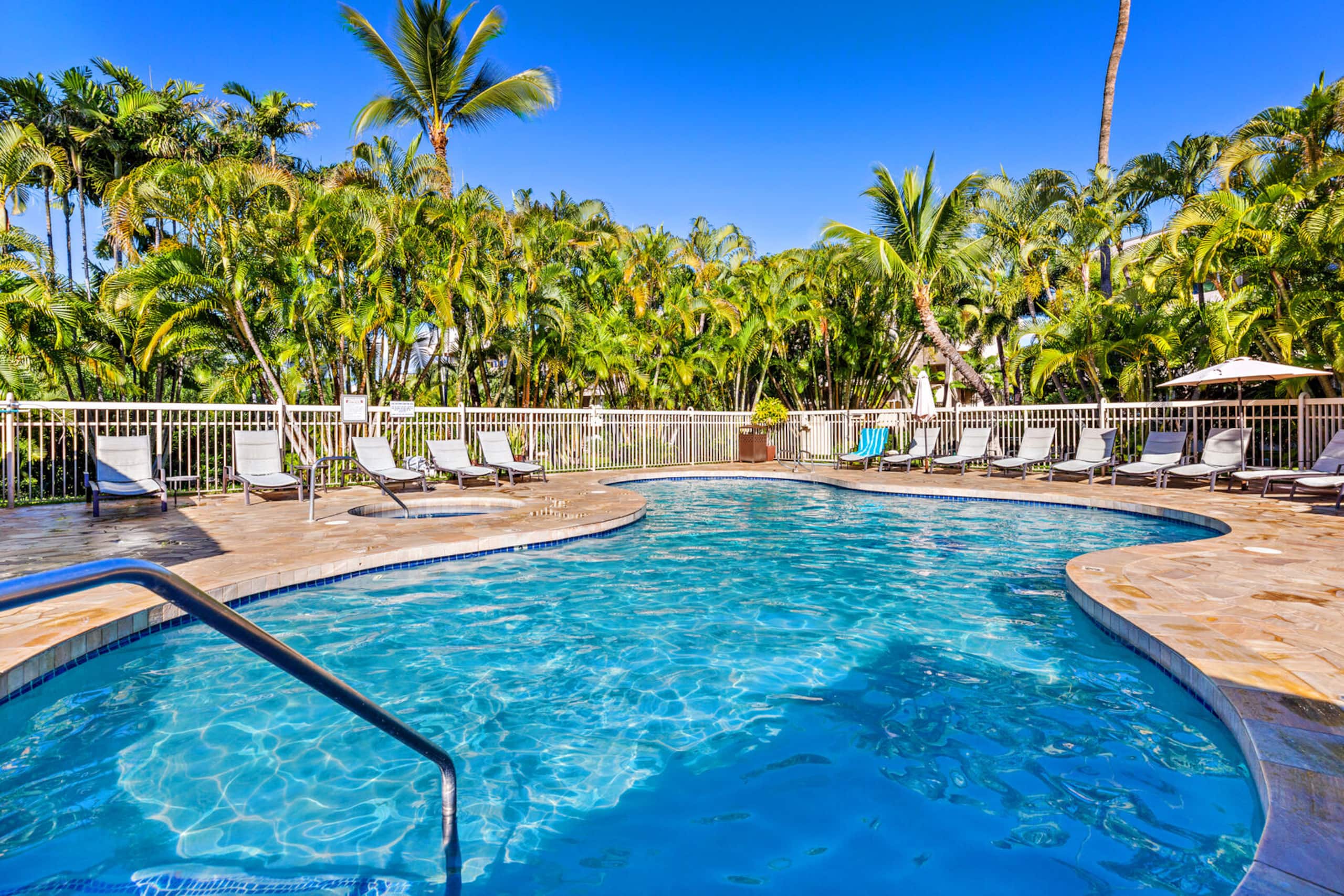Condo in Kihei · ★4.81 · 1 bedroom · 2 beds · 1 private bath - Image 25