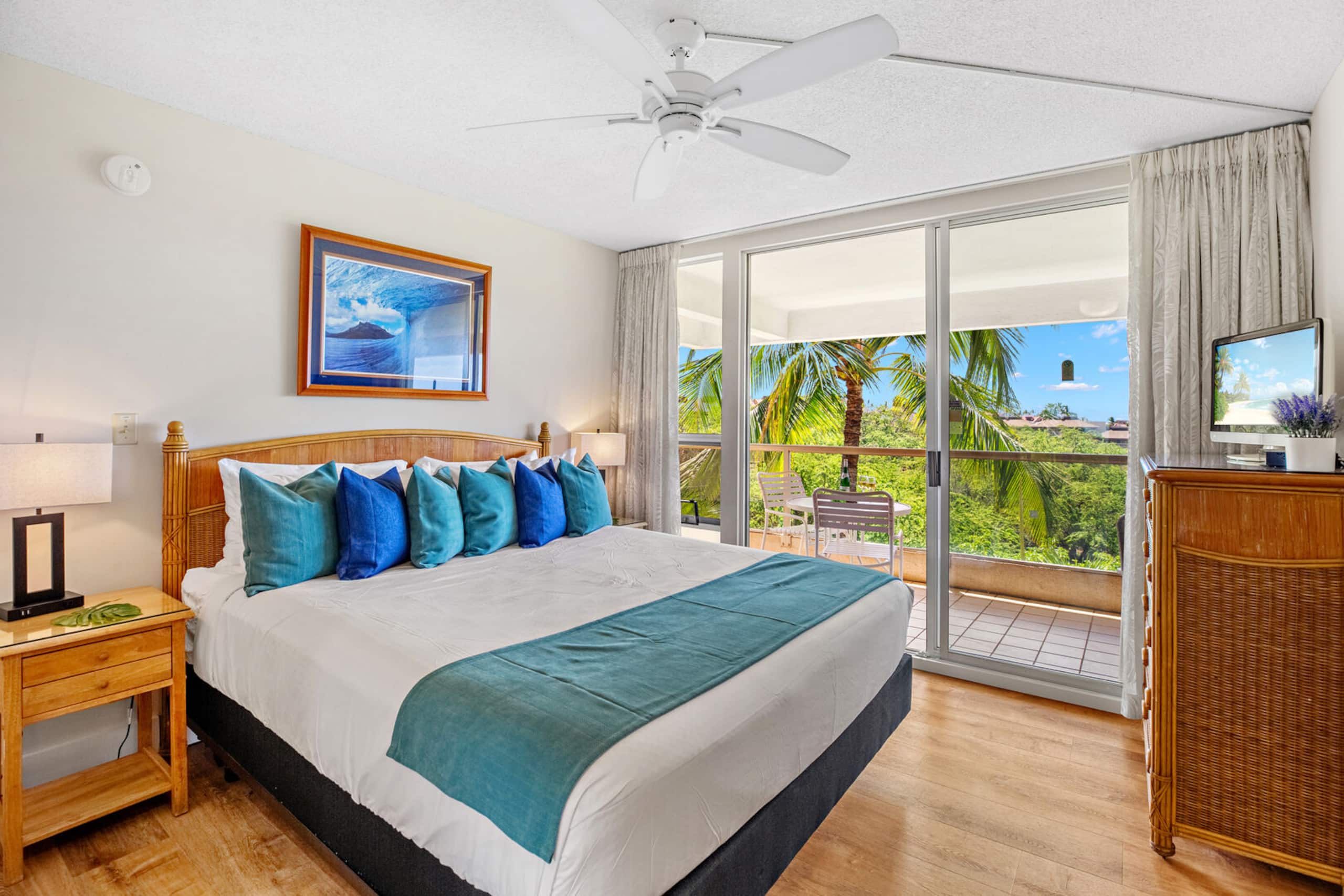 Condo in Kihei · ★4.81 · 1 bedroom · 2 beds · 1 private bath - Image 16