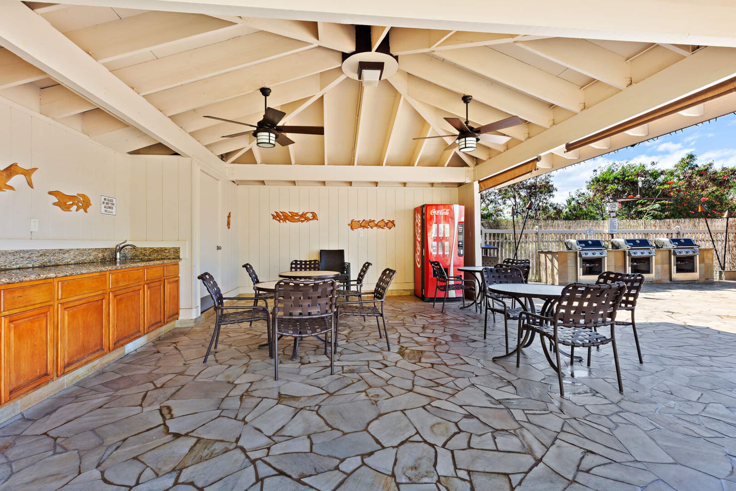 Condo in Kihei · ★4.81 · 1 bedroom · 2 beds · 1 private bath - Image 32
