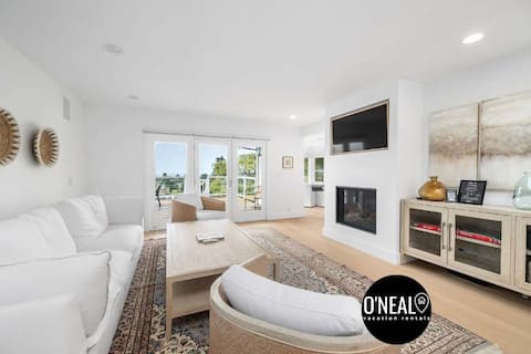 3 bedroom Aptos Home With Ocean View!