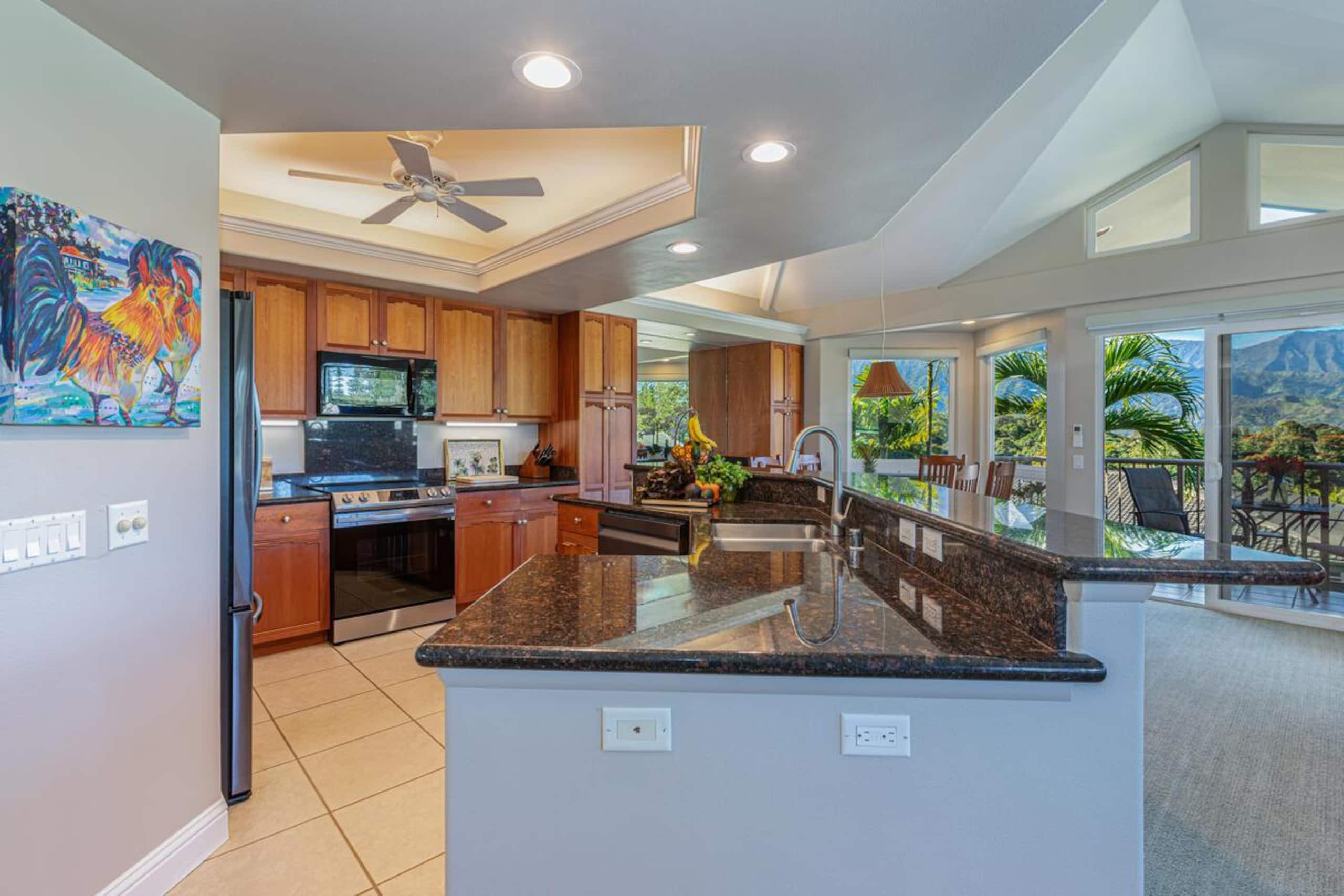 Condo in Princeville · ★4.94 · 3 bedrooms · 3 beds · 3 baths - Image 14