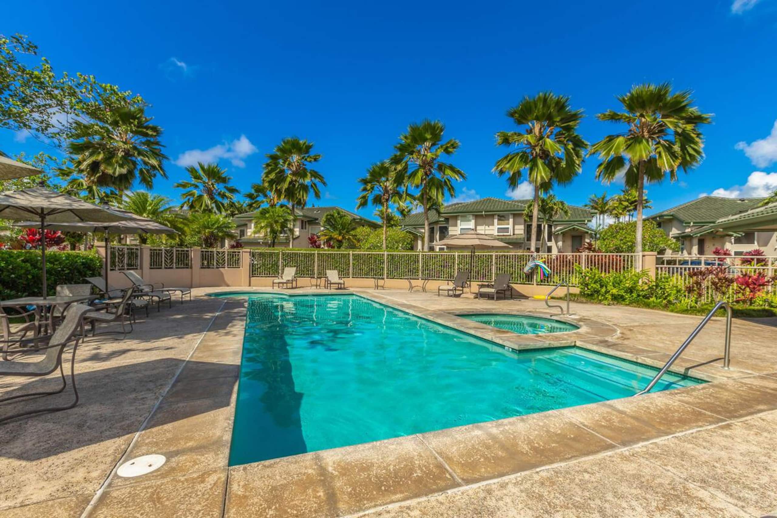 Condo in Princeville · ★4.94 · 3 bedrooms · 3 beds · 3 baths - Image 31